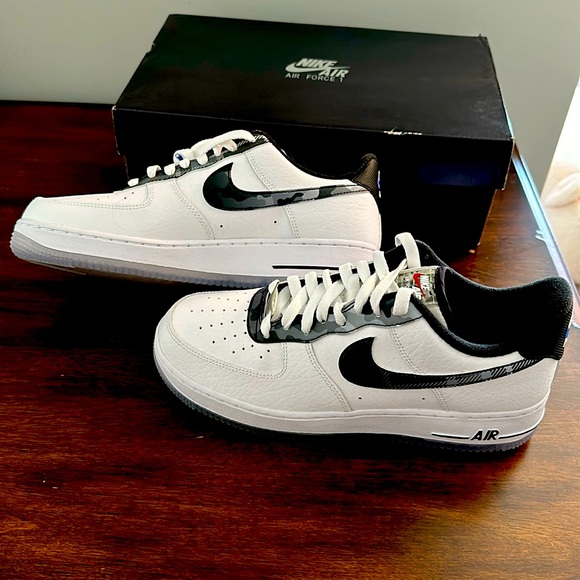 NIKE AIR FORCE 1 LOW REMIX WHITE - Picture 1 of 4